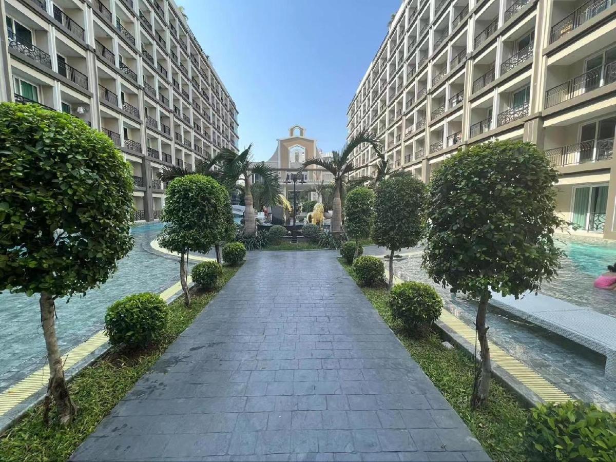 Romantic Beach Apartment芭堤雅水系高档酒店式公寓可做饭 Джомтиен Бийч Екстериор снимка