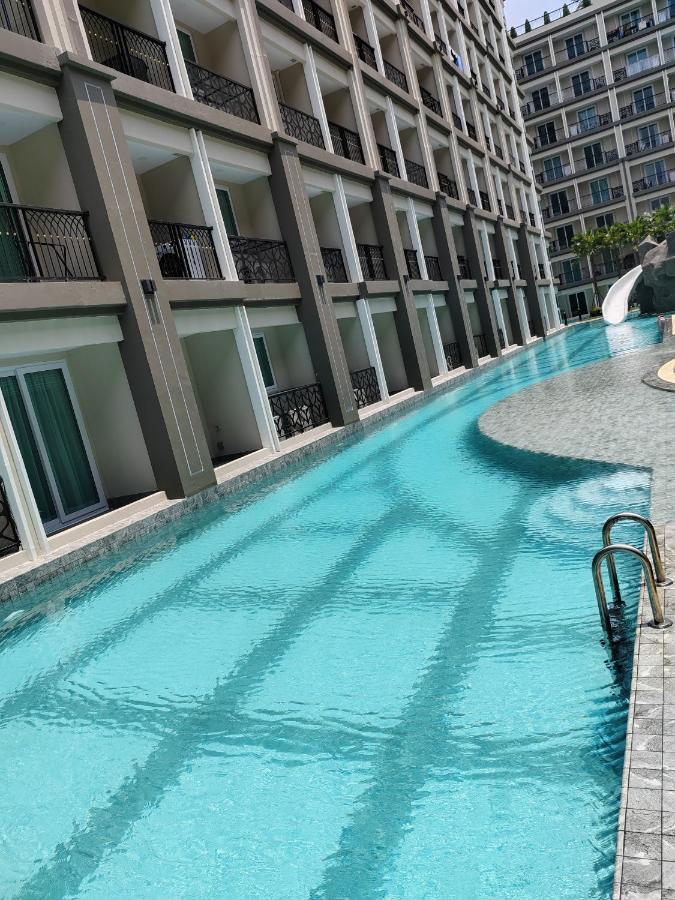 Romantic Beach Apartment芭堤雅水系高档酒店式公寓可做饭 Джомтиен Бийч Екстериор снимка